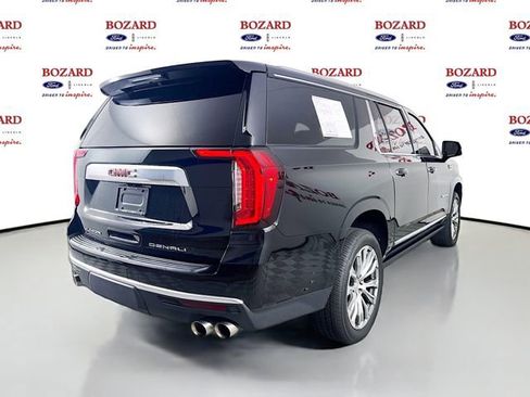 Used 2021 GMC Yukon XL Denali image 8
