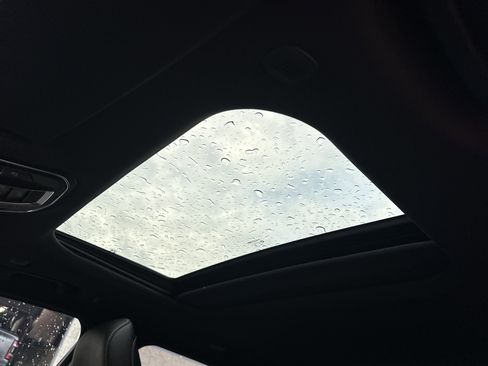 New 2026 Jeep Grand Cherokee Altitude image 14