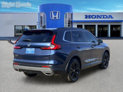 Used 2025 Honda CR-V Sport Touring image 8