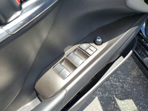 Used 2023 Toyota Camry SE FWD image 20