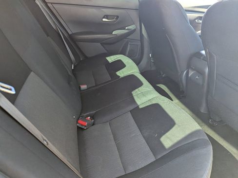 Used 2021 Nissan Sentra SV image 11