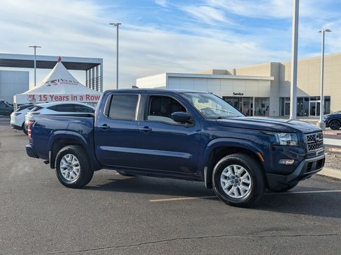 Certified 2022 Nissan Frontier SV image 8
