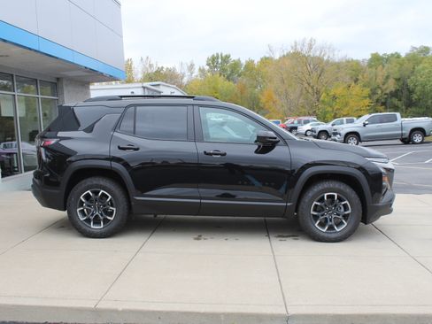 New 2026 Chevrolet Equinox ACTIV w/ Convenience Package III image 3