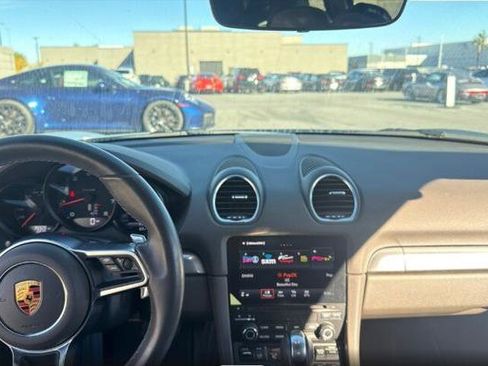 Used 2017 Porsche 718 Boxster image 22