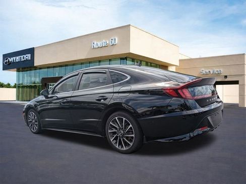 Certified 2023 Hyundai Sonata Limited w/ Cargo Package FWD image 6