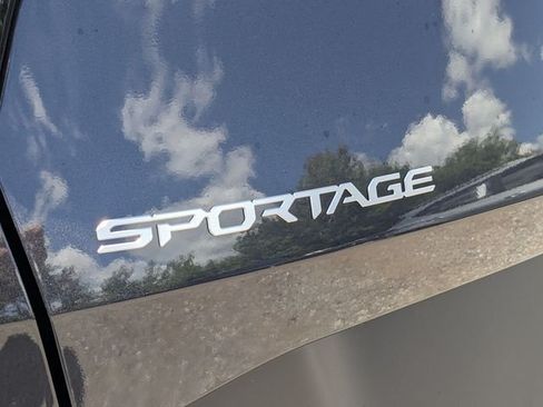 New 2026 Kia Sportage EX w/ EX Panorama Roof Package FWD image 13