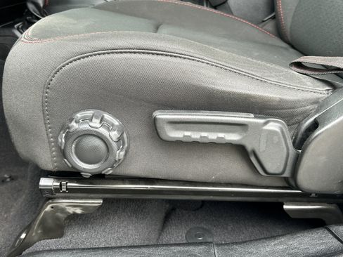 Used 2019 Jeep Wrangler Unlimited Rubicon image 83