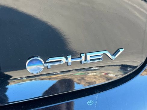 Used 2026 Toyota Prius Plug-In Hybrid FWD image 21