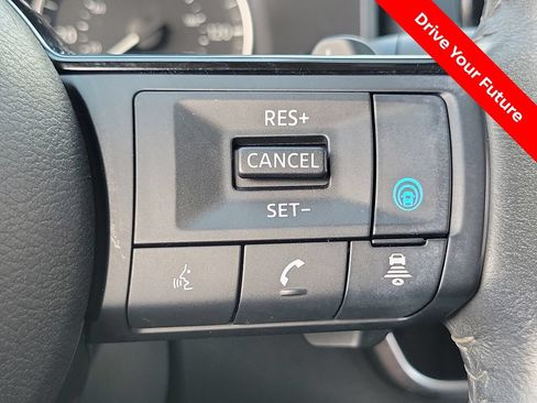 Certified 2023 Nissan Rogue SL w/ SL Premium Package FWD image 6