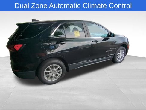 Used 2022 Chevrolet Equinox LT AWD/4WD image 6