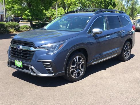 Used 2023 Subaru Ascent Touring AWD/4WD image 12