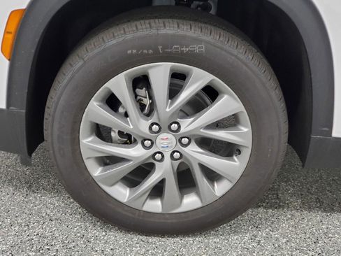 New 2025 Buick Enclave Preferred w/ Power Package image 8