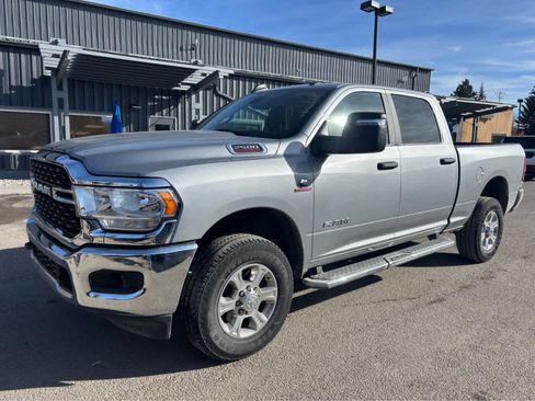 Used 2024 RAM 2500 Big Horn image 3