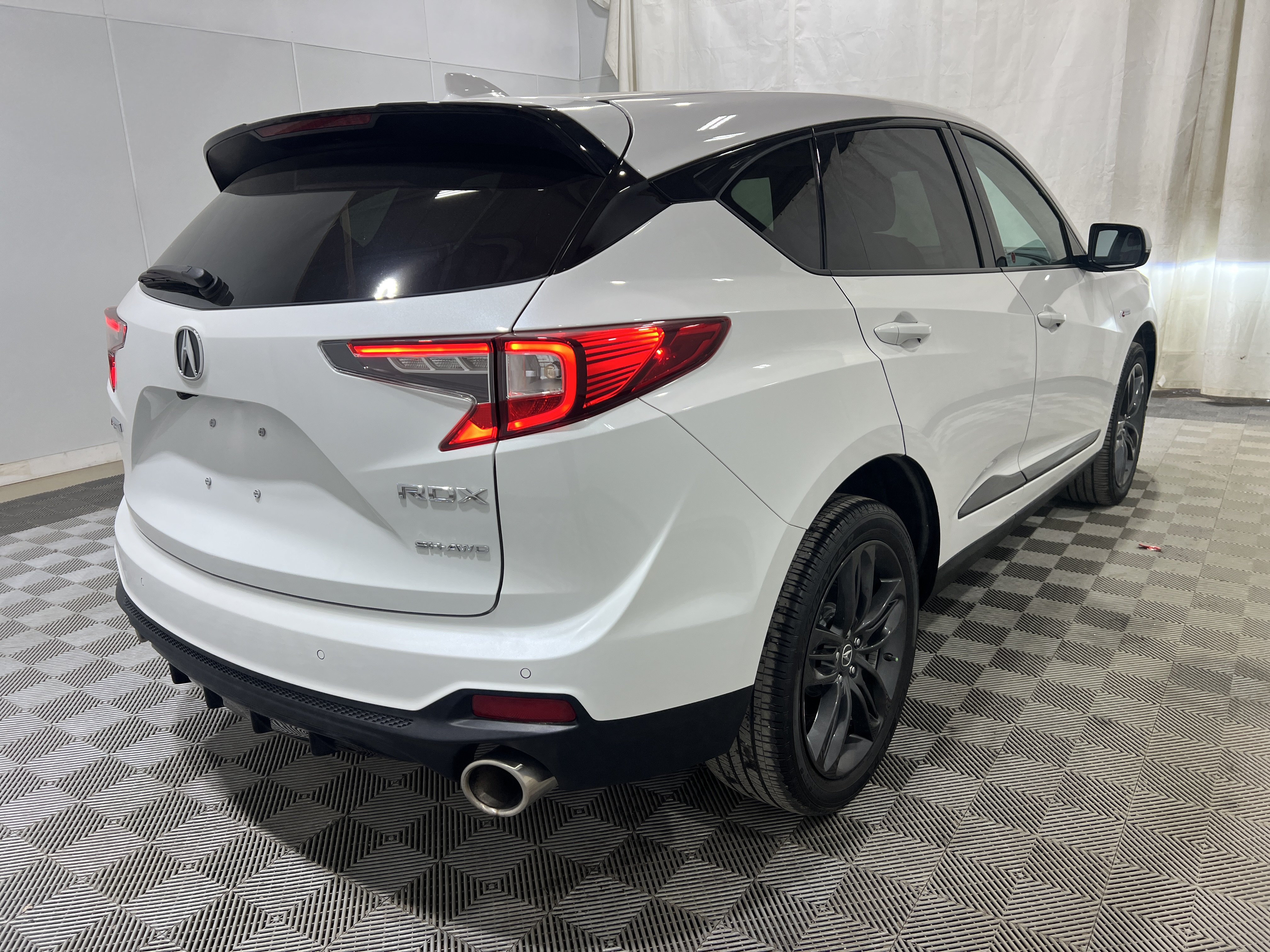 Used 2024 Acura RDX A-Spec AWD/4WD image 3
