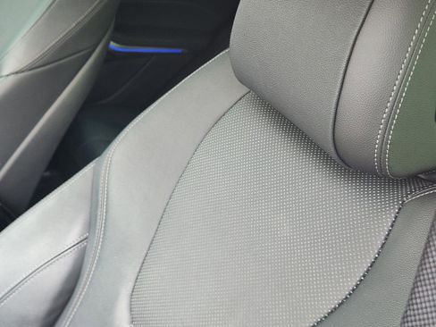 Used 2022 BMW X5 xDrive40i w/ M Sport Package image 14