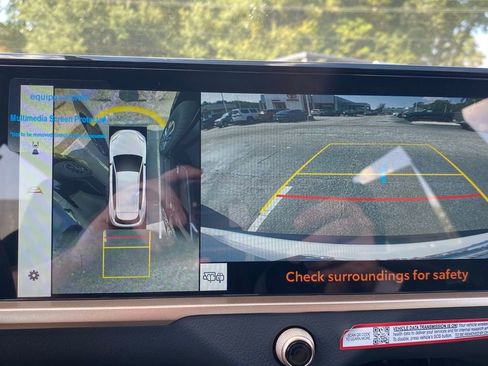 New 2025 Toyota Crown Signia image 27