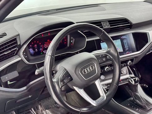 Used 2020 Audi Q3 2.0T Premium w/ Convenience Package AWD/4WD image 37