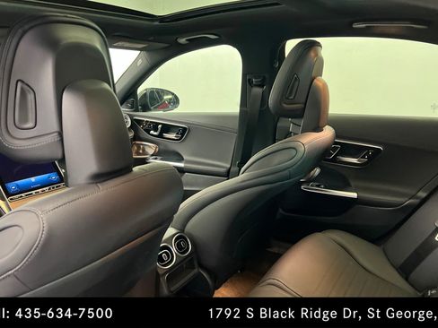 Certified 2025 Mercedes-Benz C 300 4MATIC Sedan image 19