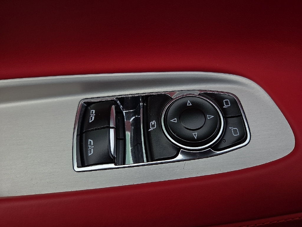 Used 2020 Chevrolet Corvette Stingray Premium Cpe w/ 3LT Preferred Equipment Group RWD image 14