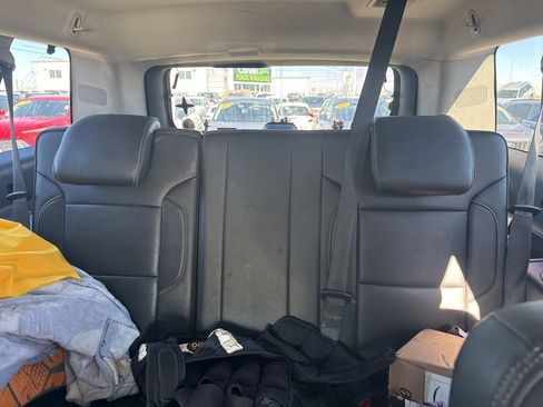 Used 2019 GMC Yukon XL Denali image 25