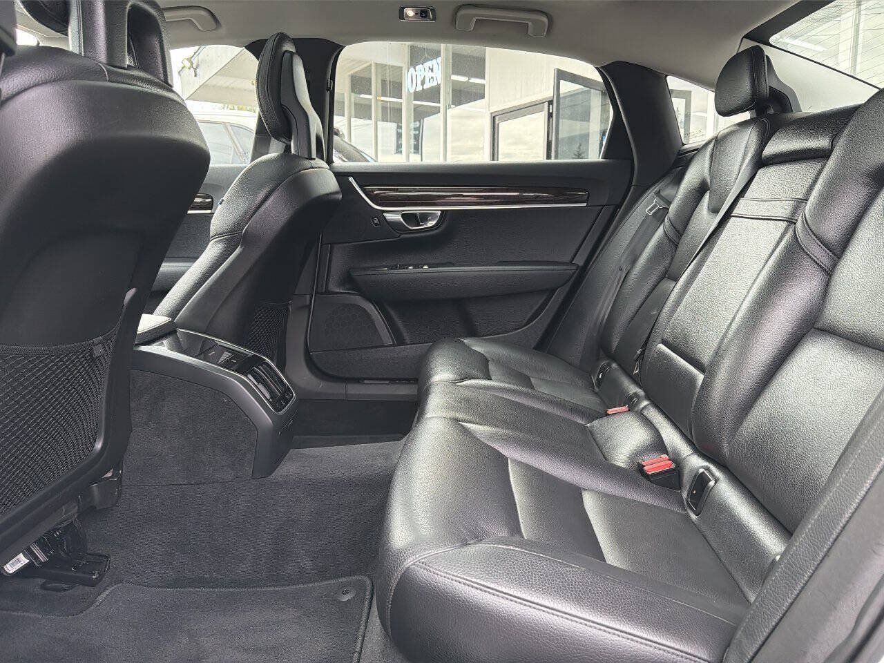 Used 2018 Volvo S90 T5 Momentum w/ Convenience Package AWD/4WD image 28