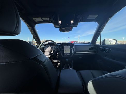 Certified 2025 Subaru Forester Limited image 21