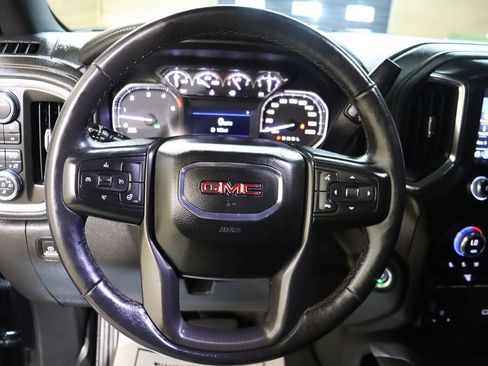 Used 2022 GMC Sierra 2500 AT4 image 55