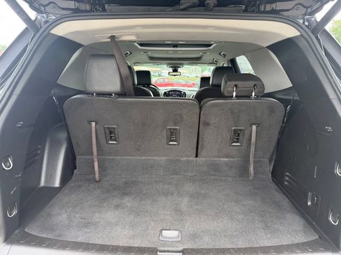 Used 2020 Chevrolet Traverse Premier w/ Redline Edition AWD/4WD image 9