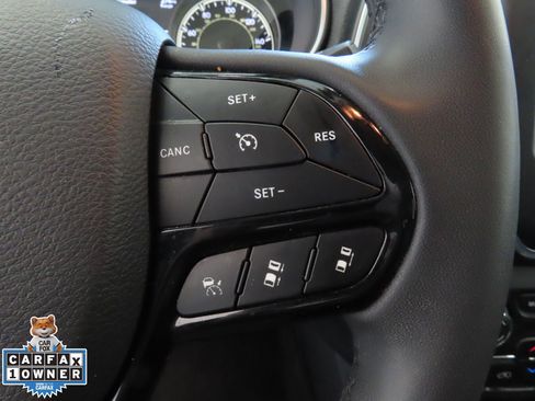 Used 2023 Jeep Cherokee Altitude Lux image 15