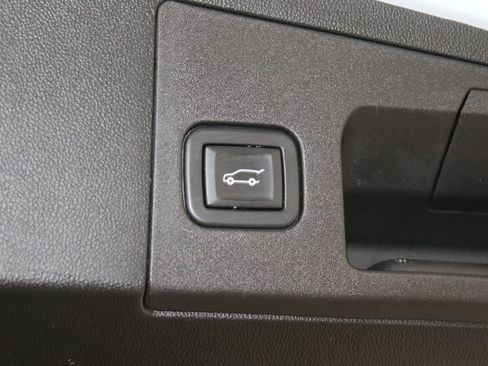 Used 2020 Cadillac XT5 Sportv AWD/4WD image 14