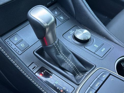 Used 2019 Lexus RC 300 image 20