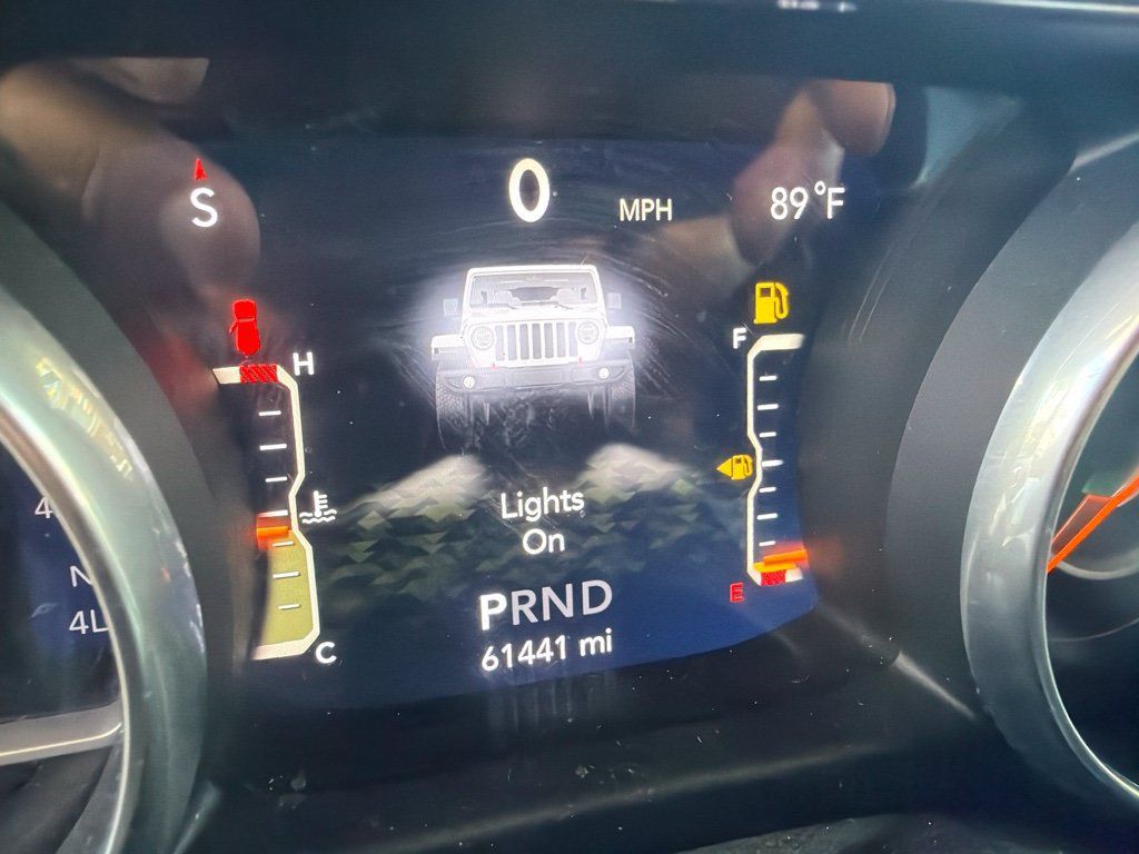Used 2018 Jeep Wrangler Unlimited Sport S AWD/4WD image 9