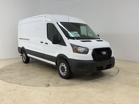 New 2026 Ford Transit 250 148 Medium Roof RWD image 7