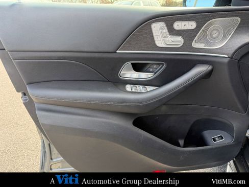 Certified 2022 Mercedes-Benz GLS 450 4MATIC image 16