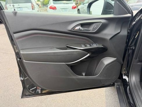 Certified 2024 Chevrolet Trax RS w/ Driver Confidence Package FWD image 16