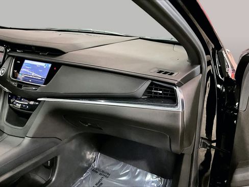 Used 2025 Cadillac XT5 Premium Luxury AWD/4WD image 19