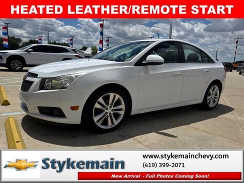 Used 2012 Chevrolet Cruze LTZ FWD image 1