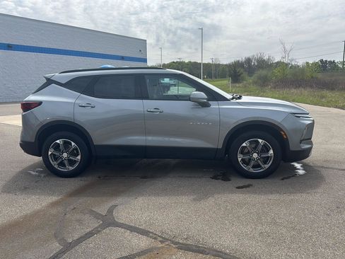 Used 2023 Chevrolet Blazer LT w/ Convenience Package AWD/4WD image 7