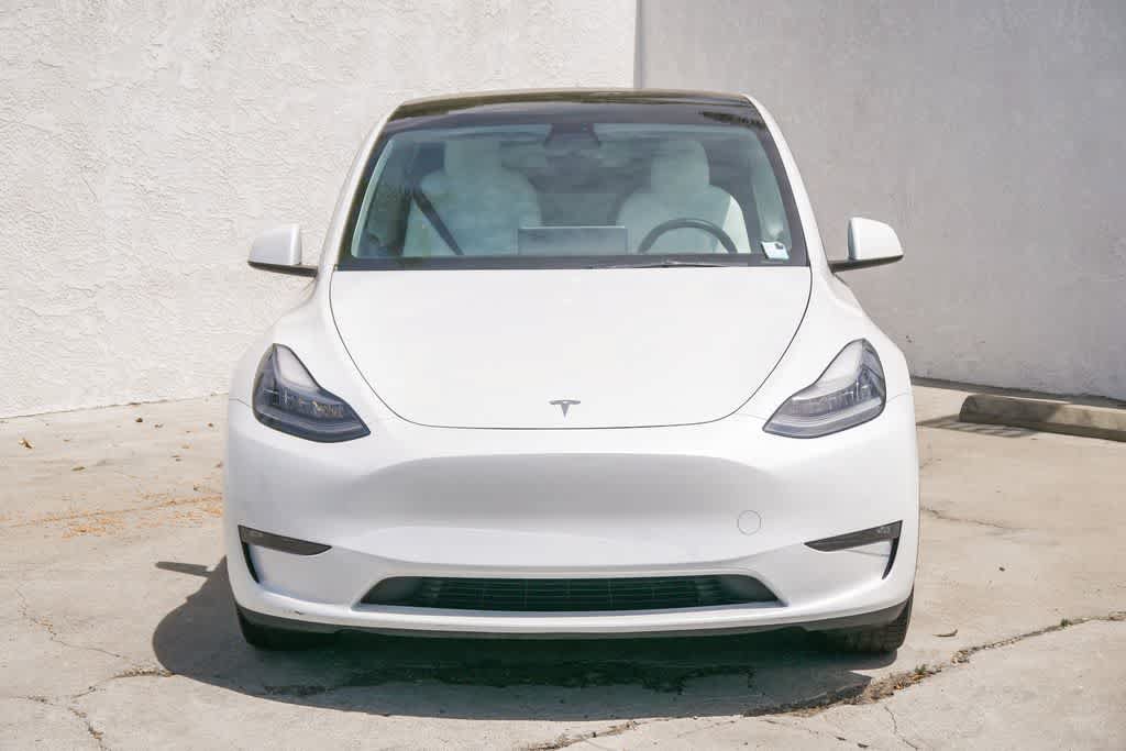 Used 2021 Tesla Model Y Long Range AWD/4WD image 2