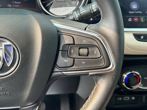 Used 2021 Buick Encore GX Preferred w/ Cold Weather Comfort Package FWD image 16