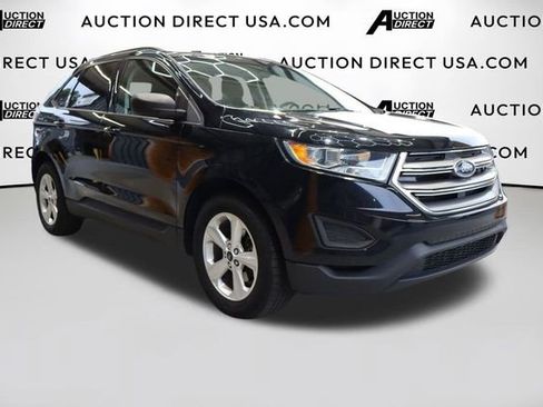 Used 2017 Ford Edge SE FWD image 2