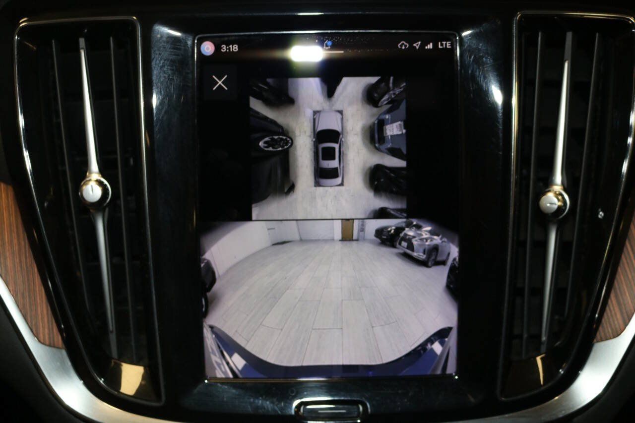 Used 2024 Volvo S60 B5 Plus FWD image 26