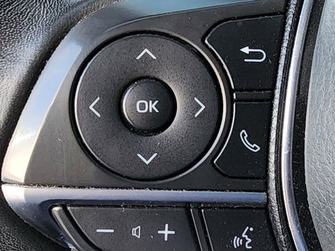 Used 2020 Toyota Camry XSE w/ Driver Assist Package FWD image 14