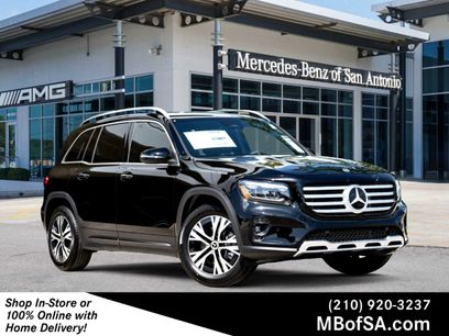 New 2025 Mercedes-Benz GLB 250