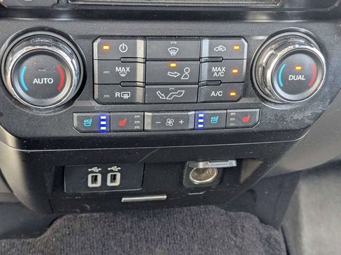 Used 2016 Ford F150 Lariat image 22