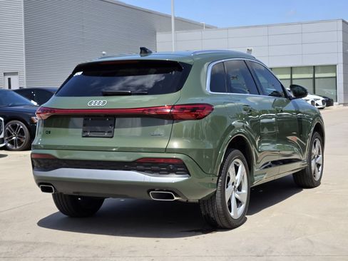 Used 2025 Audi Q5 Premium Plus w/ Premium Plus AWD/4WD image 8