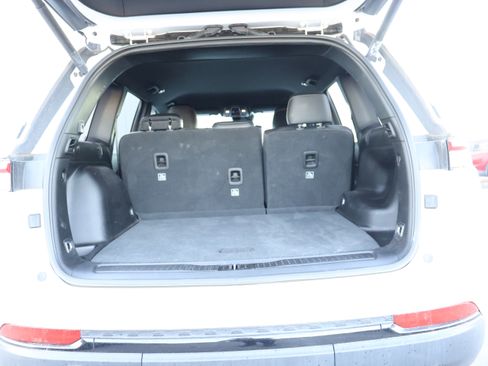 Used 2025 Jeep Grand Cherokee Altitude image 18