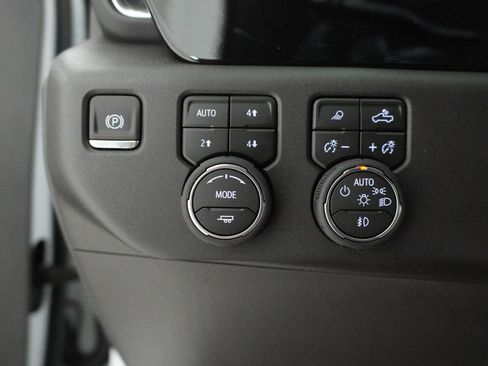 New 2026 Chevrolet Silverado 1500 RST w/ Texas Edition Plus AWD/4WD image 12