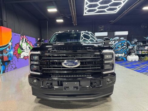 Used 2026 Ford F250 Platinum AWD/4WD image 9