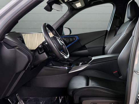 Used 2025 BMW X3 xDrive30i image 38